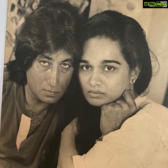 Shraddha Kapoor Instagram - Happy anniversary mommy and baapu! Love you both more than words can ever express. Thank you for loving me unconditionally and making me the person that I am today ✨💜