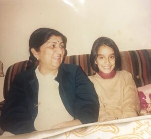 Shraddha Kapoor Instagram - Happy 90th birthday to my beloved grand aunt Lata aaji ❤️ @lata_mangeshkar