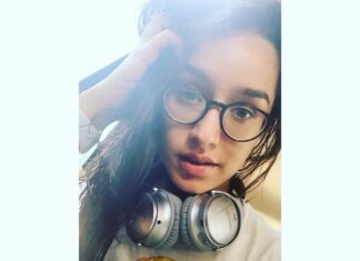 Shraddha Kapoor Instagram - 🤓💚🦄