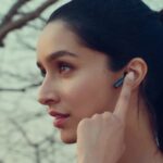 Shraddha Kapoor Instagram - I am in love with the #realmeWatch2Pro, my fashion icon yet the best health companion. #MoveWithMe and explore the ways how realme empowers life with Technology and drives us all to healthier lifestyle💜💫