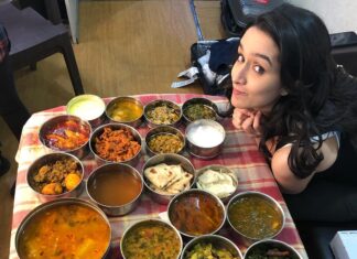 Shraddha Kapoor Instagram - It’s tough but we share @shraddha.naik @menonnikita @rohan_jagtap_ @snehagajula007 #SAAHO #BHUKKADS pic taken by fellow bhukkad @shraddha.naik