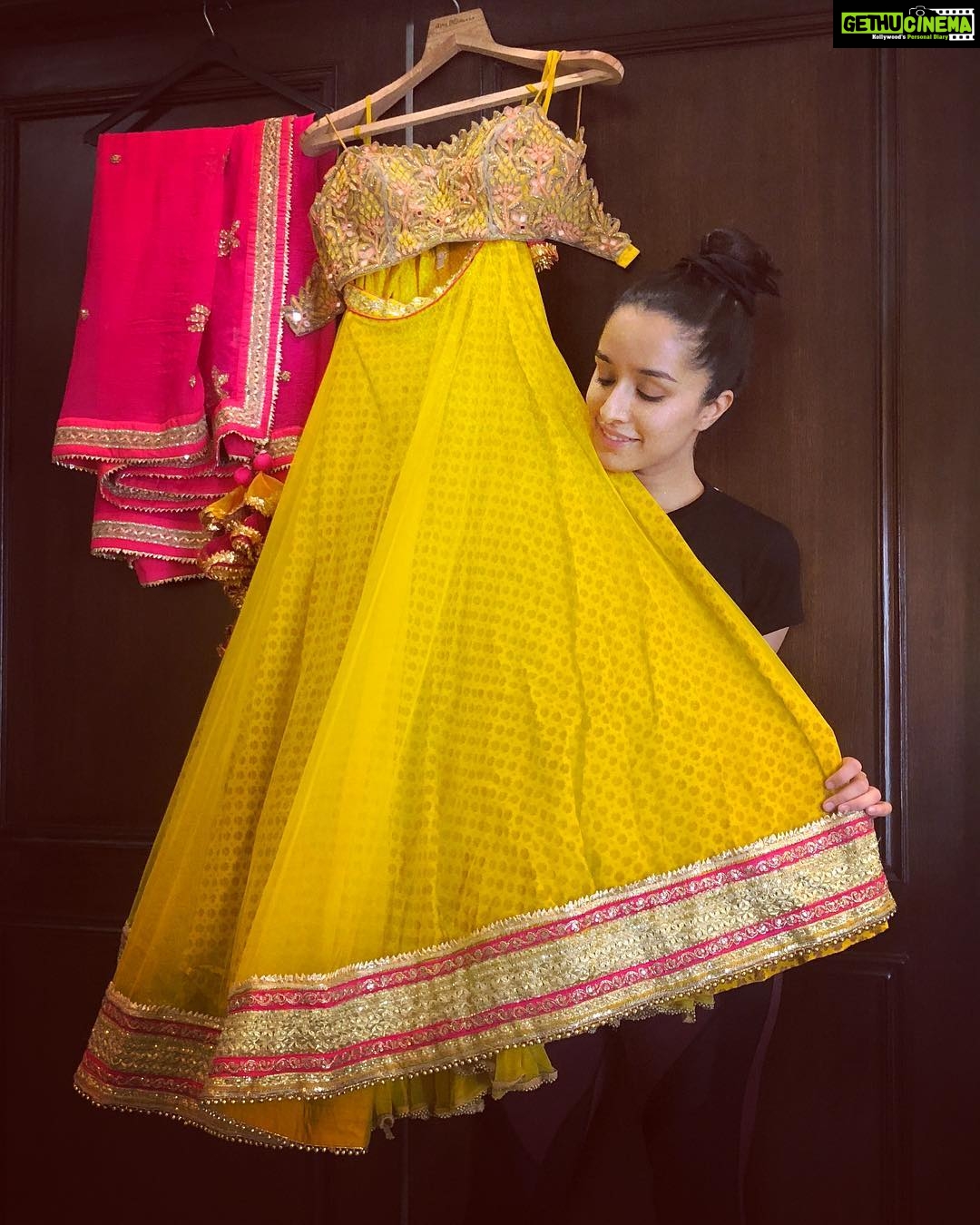 Shraddha Kapoor Instagram - Getting ready for the biggest haldi ceremony of the year 💛💖