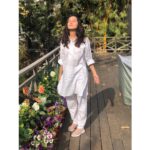 Shraddha Kapoor Instagram – ☀️🌸♥️ 📷 by mommy