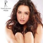 Shraddha Kapoor Instagram - @dabbooratnani & @manishadratnani #DabbooRatnaniCalendar #DabbooRatnani 2018! Make up and hair @shraddha.naik @amitthakur_hair