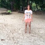 Shraddha Kapoor Instagram - Always do cartwheels. Even if you are bad at doing them....like me!!!!! Video courtesy, baapu 🌴👨‍👩‍👧‍👦🤸🏻‍♀️❤️