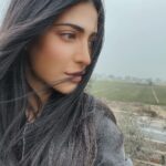 Shruti Haasan Instagram – 🔝 of the 🌍 feels 😁🌟💜🧿