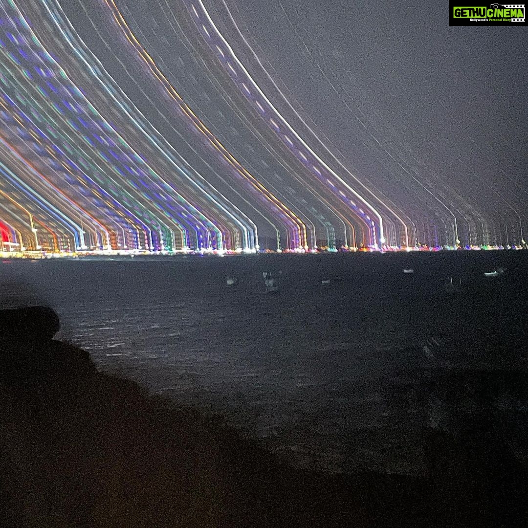 Shruti Haasan Instagram - Dancing lights and highways to the sky - this world is a beautiful place and there is magic in every place if you choose to look for it. I am so thankful for the lessons I received from the universe this year and I can’t wait for the year ahead - don’t forget to look for your own kind of magic 💜