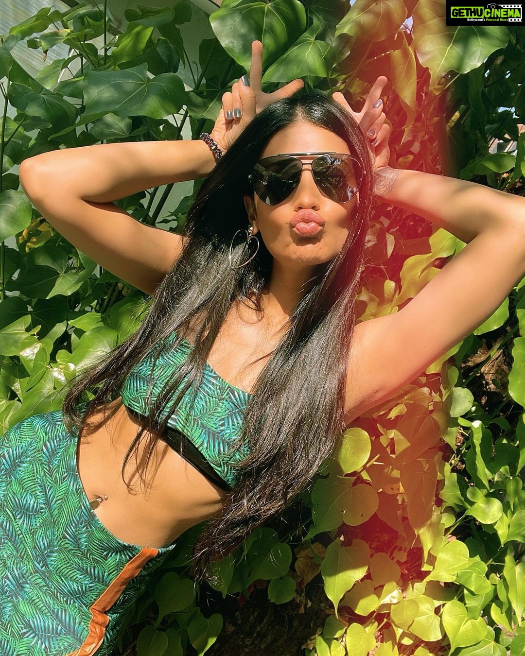 Shruti Haasan - 521.7K Likes - Most Liked Instagram Photos