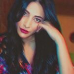 Shruti Haasan Instagram - Glitches are good 🖤