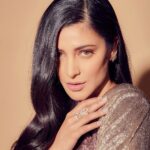 Shruti Haasan Instagram – 🧡