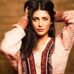 Shruti Haasan Instagram - 🧡 Sunday 📷 @mrjames.harris