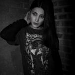 Shruti Haasan Instagram - 🖤 take another picture in white and black and hang me on the walls of this .. in between place