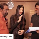 Shruti Haasan Instagram - Posted @withregram • @immancomposer Roped in ShrutiHaasan to render a melodious romantic track for #Laabam Produced by 7CSPrivateLtd And Vijay Sethupathy Productions! under SP Jananathan sir’s direction! Starring Vijay Sethupathy n ShrutiHaasan in the lead! Lyric by Yugabharathi! Can’t wait to share the track with you! #DImmanMusical Praise God!
