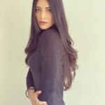 Shruti Haasan Instagram - 🖤 hmu @prakatwork
