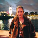 Shruti Haasan Instagram - 🧡 #freezing #flu #myfav
