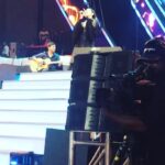 Shruti Haasan Instagram - Such a fun night !!! Can’t wait for you’ll to catch the whole show ❤️ thanks @ddneelakandan for the fun videos from the front row 😘