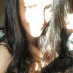 Shruti Haasan Instagram - 👋 #demoneyesbymistake #travelbrain #whereamiagain? #soakedinsunbleach Budapest, Hungary