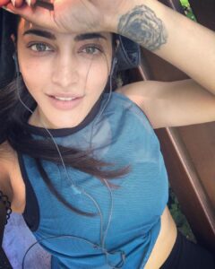 Shruti Haasan Instagram - 💙 Margaret Island