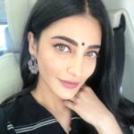 Shruti Haasan Instagram - 🙏🏼 💥 Sunday mood