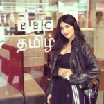 Shruti Haasan Instagram - 🖤 தமிழ் ponnu in லண்டன்