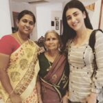 Shruti Haasan Instagram - Thankyou so much to these boss ladies Vijaylakshmi Akka and Bhupathi Amma, the owners of hotel Amil in rajapalayam.they have taken so much care of me and made me feel so comfortable here! Humble, ambitious and rooted all in one . Love these ladies ! #girlpower #soawesome
