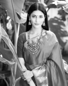 Shruti Haasan Instagram - Hi there !!! Been ages since I wore anything traditional !! It’s been the sweatpants look for days and days and days 😂 so here’s a Friday flashback for you 🥰