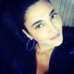 Shruti Haasan Instagram - Oh hey there ! 🎵 #studioday #music #happyme