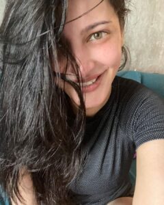 Shruti Haasan Instagram - Back to training hard!!! Loving that burn and glow knowing I’m strengthening my body and my mind - only the toughest steel for the 🔥 🥊  getting into a double workout today cause like many people this lockdown I took it a little easier than I should have but what counts is getting back on the routine and not punishing yourself mentally but pushing yourself further and rewarding yourself with a new mindset #letsgo tell me what work outs you love ?? I’m obsessed with fight training and mixing it up with good old fashioned cardio and most secretly I dance to 90s music 😁 for HOURS