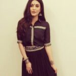 Shruti Haasan Instagram - Outfit @ridhimehraofficial Jewellery @azotique HMU @dilshadukaji_mua Stylist @sanamratansi