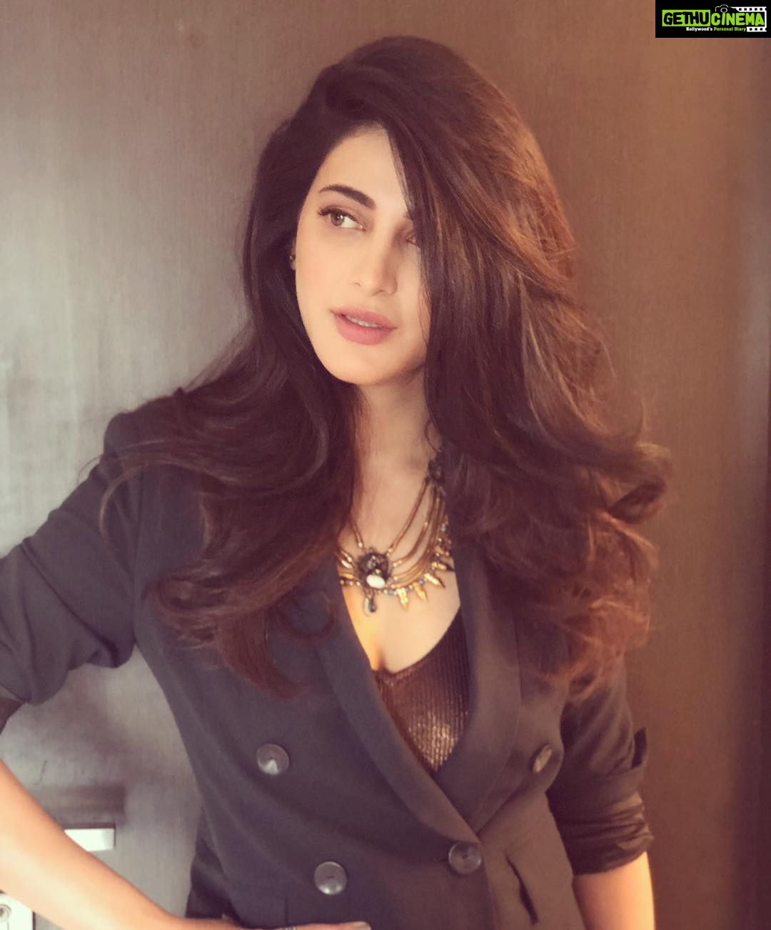 Shruti Haasan - 473.4K Likes - Most Liked Instagram Photos