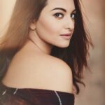 Sonakshi Sinha Instagram – Looking right through you. 📸 @abheetgidwani 💄 @niluu9999 @sheetalfkhan 👗 @mohitrai @lovegenration