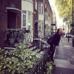 Sonakshi Sinha Instagram - Great day to be walkin around... #sonastravels #london #londonlovin