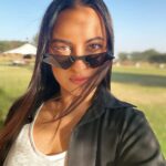 Sonakshi Sinha Instagram – Sparkle like the sunshine☀️