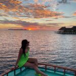 Sonakshi Sinha Instagram - Would you believe me if i said this picture had no filter? Sunset cruise at the @grandparkkodhipparu ❤️#grandparkkodhipparumaldives #discoverparadise