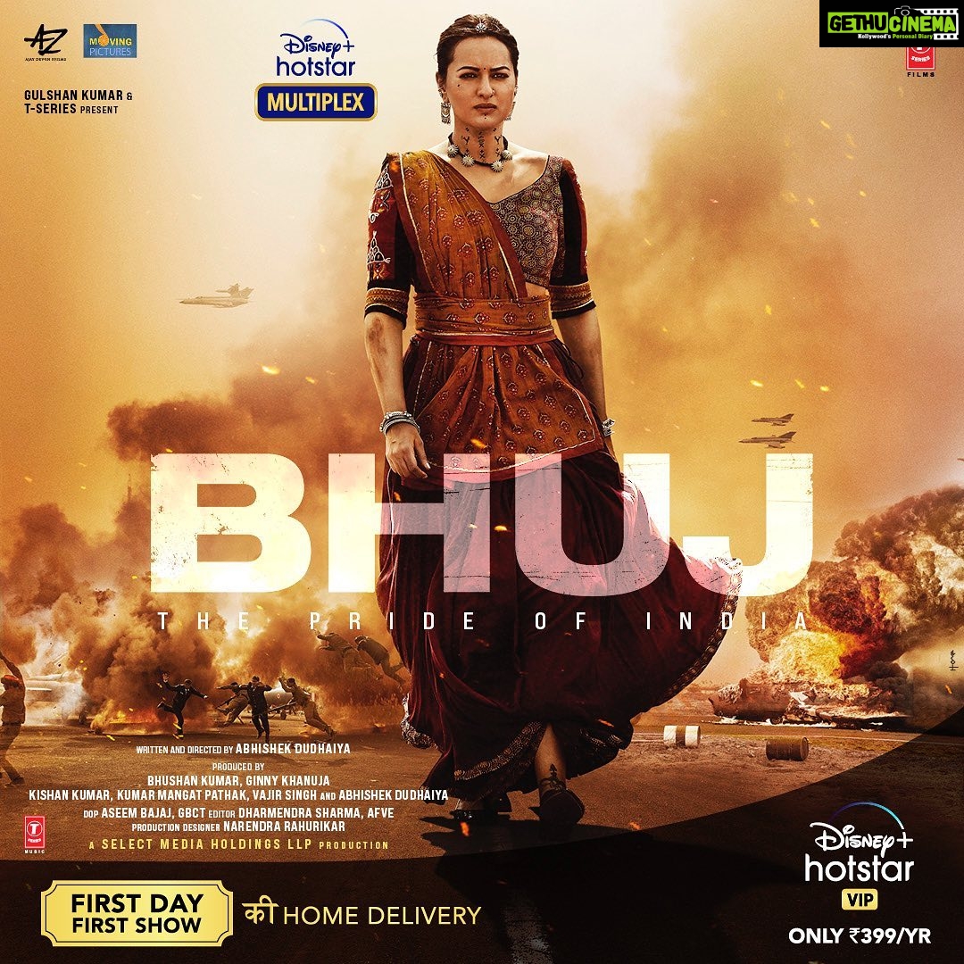 Sonakshi Sinha Instagram - Honoured to play the HEROIC role of Sunderben Jetha Madharparya, the brave social worker who took 299 women along with her to support the Indian Army! #BhujThePrideOfIndia a crucial incident from History will unveil soon with #DisneyPlusHotstarMultiplex on @DisneyPlusHotstarVIP! @ajaydevgn @duttsanjay @ammyvirk @norafatehi @sharadkelkar @pranitha.insta @abhishekdudhai6 @bhushankumar @tseriesfilms @ginnykhanuja @vajirs @kumarmangatpathak @aseematographer #celebratingthevictory #WeSaluteIndianSoldiers #OurSoldiersAreTheBest #OurSoldiersOurPride