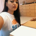 Sonakshi Sinha Instagram - I love drawing faces, so decided to draw the most peaceful one - “The Enlightened One” is up for auction to raise funds for the daily wage earners... if you’d like to make it your own, do bid for it on https://bit.ly/FankindAuction (link in BIO as well) @fankindofficial #artbyaslisona