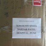 Sonakshi Sinha Instagram - All you lovely people! Heres the outcome of us coming together for our #CoronaWarriors!!! Thank you SO much for your trust and generosity!!! A large consignment of top grade PPE material is leaving the factory for Sardar Patel Hospital, #Pune right now Let’s continue to protect our frontline medicos together shall we?!? (To donate go to www.tring.co.in/sonakshi-sinha) This made my day, and im sure it’ll make yours too!! LOTS of love and thanks again 😊🙏🏽 @mundramanish @atulkasbekar @tringindia