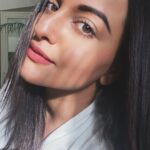 Sonakshi Sinha Instagram - #SundaySelfie because i dont know what day it is anymore 🙄 #lifeinthetimeofcorona #lockdownlife