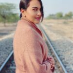 Sonakshi Sinha Instagram - Something tells me I’m on the right track 😉