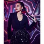 Sonakshi Sinha Instagram – For episode 1 of @myntrafashionsuperstar! Premiers at midnight on the @myntra app! Styled by @mohitrai @miloni_s91 (tap for deets), hair by @themadhurinakhale and makeup by @mehakoberoi and photos by @kadamajay 🖤