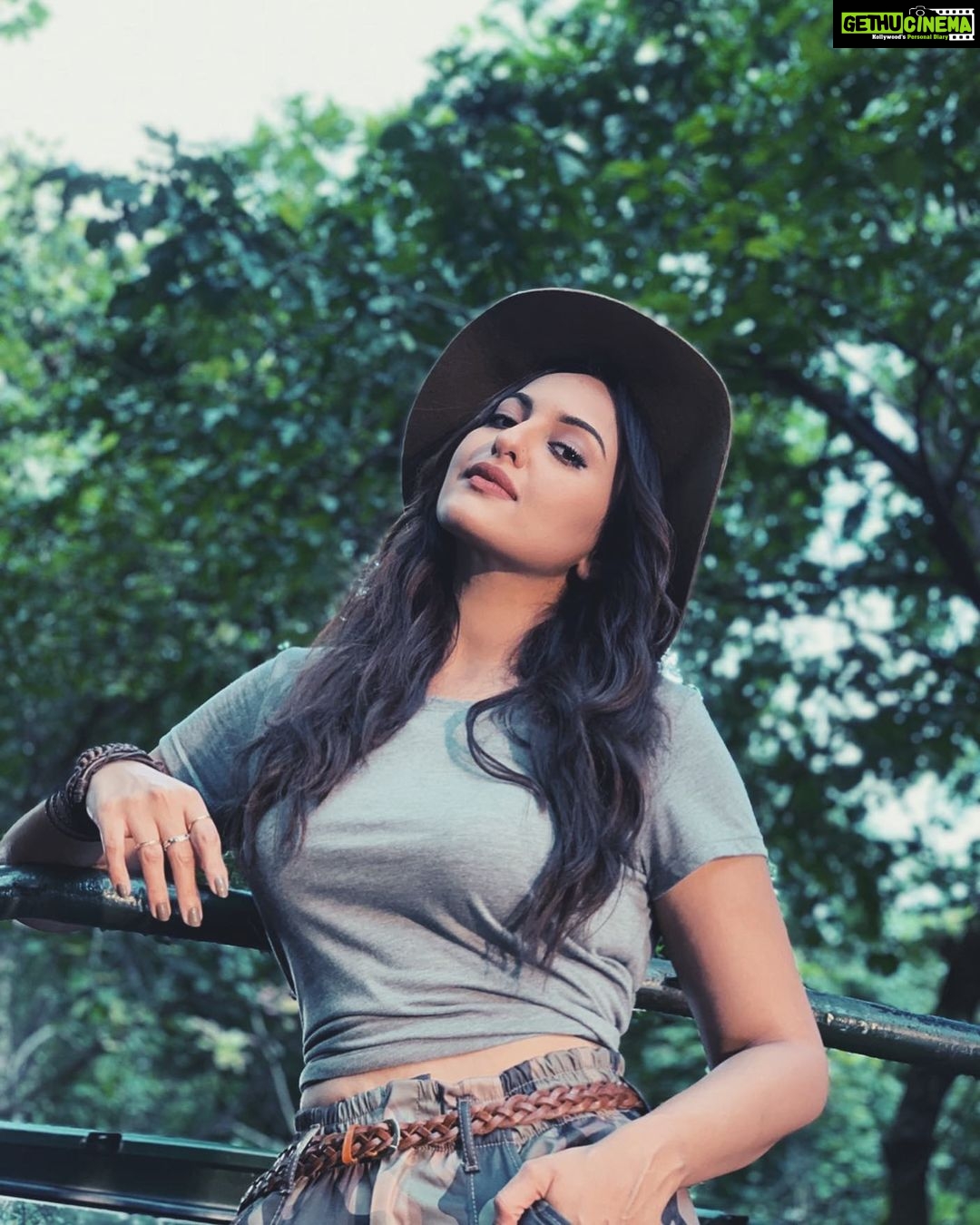 Sonakshi Sinha - 546.9K Likes - Most Liked Instagram Photos