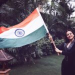 Sonakshi Sinha Instagram – Happy Independence Day to all my fellow Indians! Today is even more special for me because i got to be a part of a film that highlights one of the biggest achievements of Independent India! Photo by @sunil.r.khandare 🇮🇳