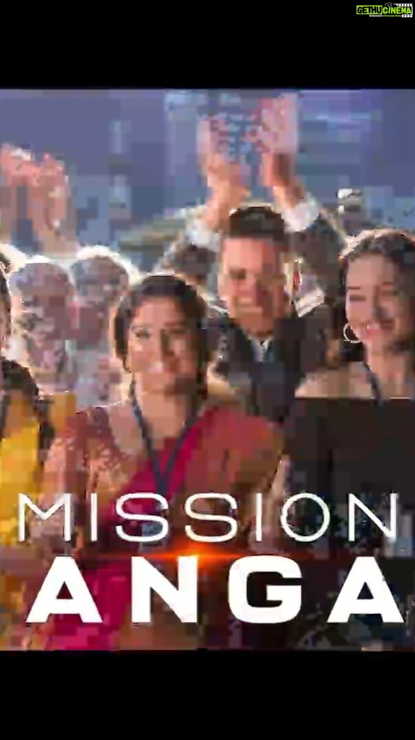 Sonakshi Sinha Instagram - Josh Mangalam! Jashan Mangalam! Team #MissionMangal is ready to groove to the tunes of #DilMeinMarsHai. Check it NOW! @akshaykumar @taapsee @balanvidya @sharmanjoshi @nithyamenen @iamkirtikulhari @foxstarhindi #HopeProductions #JaganShakti @zeemusiccompany
