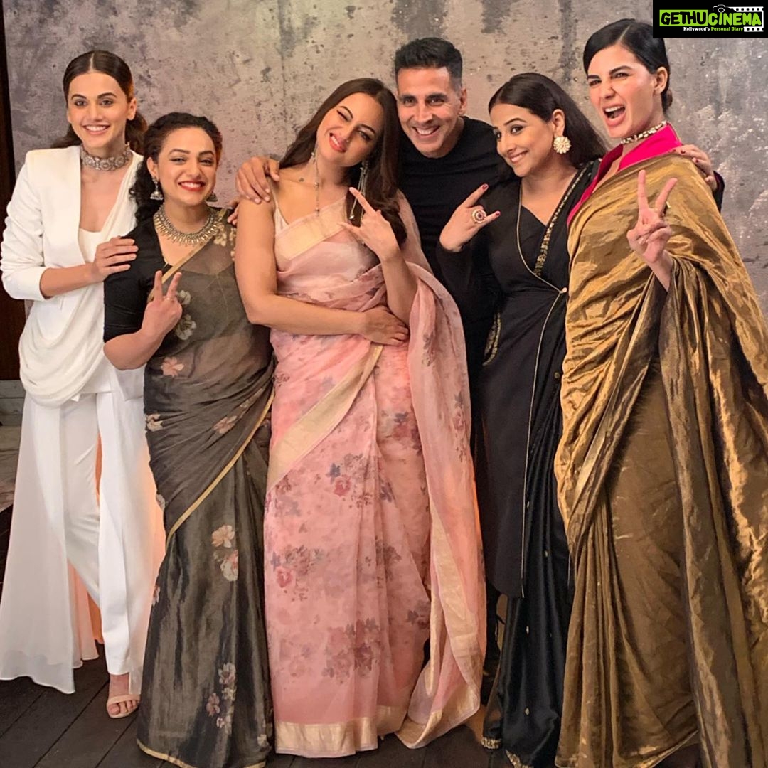 Sonakshi Sinha Instagram - Trailer launch successful!!! So proud to be a part of this film with this amazing team!!! #MissionMangal