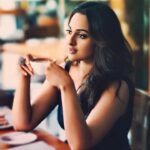 Sonakshi Sinha Instagram – Its coffee o clock ☕️
