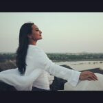 Sonakshi Sinha Instagram - Your wings already exist... all you have to do is FLY! #fridayfeels Thanks for this lovely video @saajan_singh23 ❤️