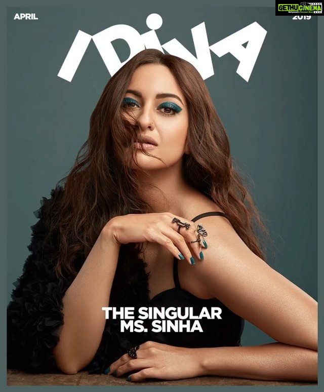 Sonakshi Sinha Instagram - #Repost @idivaofficial γ»γ»γ» Introducing our very first Digital Cover featuring @aslisona, one of the most bankable stars in Bollywood. She discusses everything from the importance of social media to how she deals with negativity. Click on the link in our bio to know all about it! π« P.S: There are some amazing videos too. π β’β’