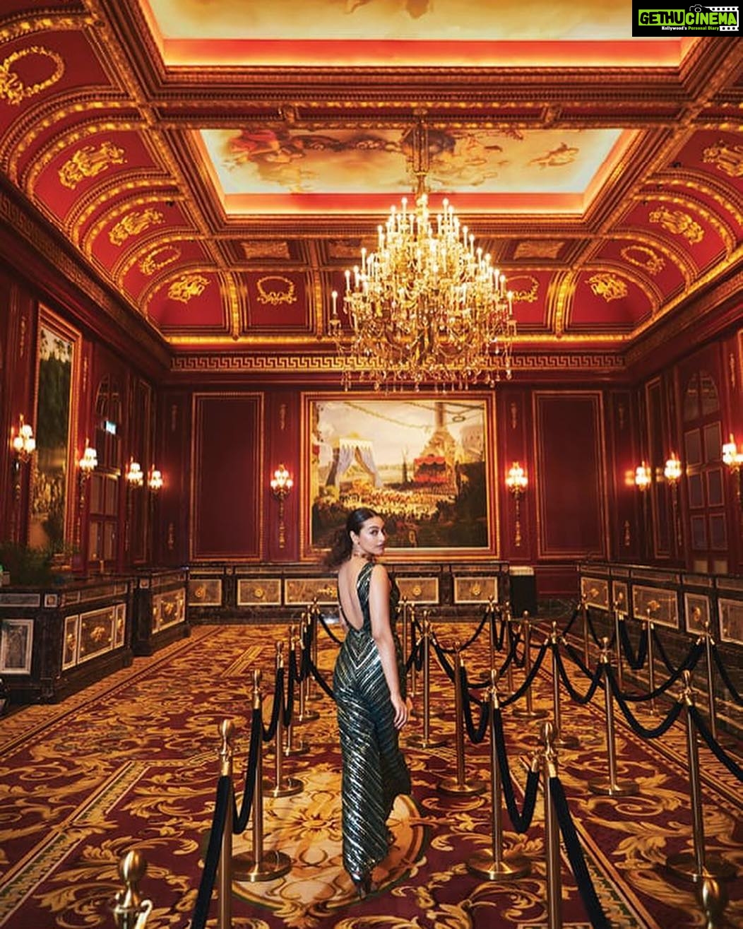 Sonakshi Sinha Instagram - Opulence! More pics from my shoot with @travelandleisureindia. Shot by @rohanshrestha, styling @mohitrai, hmu @namratasoni ❤️