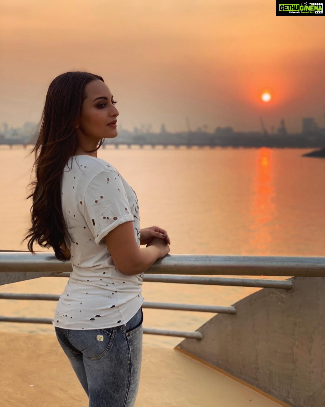 Sonakshi Sinha - 612.6K Likes - Most Liked Instagram Photos