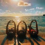 Sonakshi Sinha Instagram - Maldives we love you!!! soaking in the sun at @fairmont.maldives #fairmontmaldives #FairmontMoments #FairmontHotels #maldivesislands ❤️ Fairmont Maldives - Sirru Fen Fushi